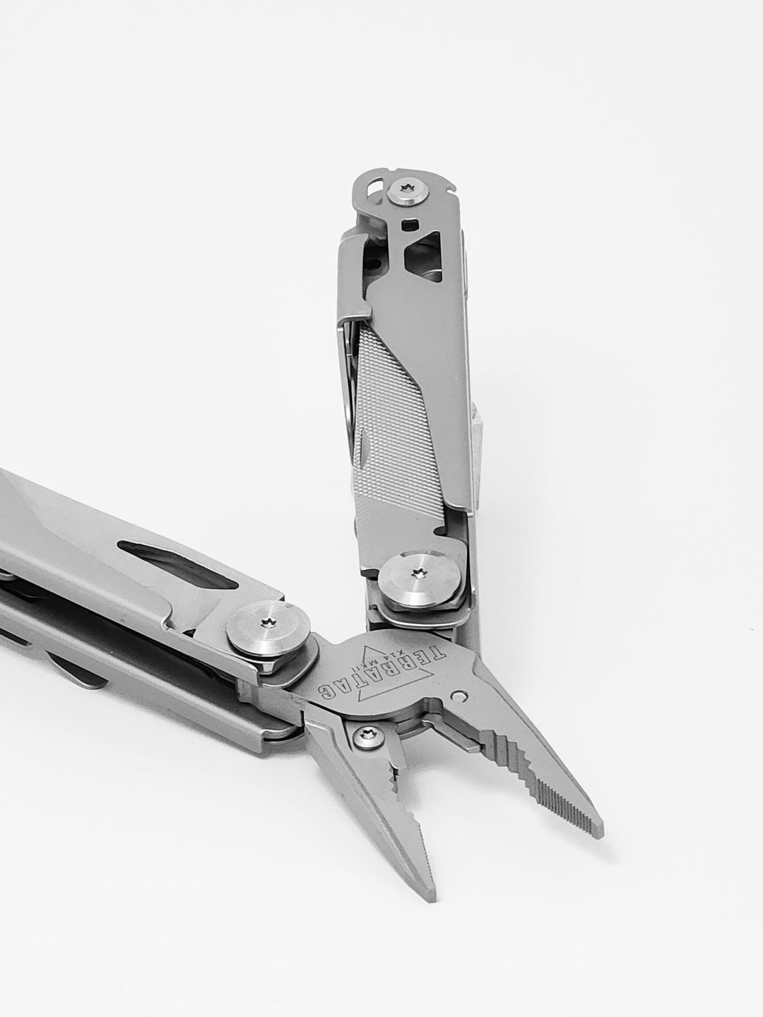 Buy TerraTAC™ X14 MKII EDC Multitool Get Free Brown Leather Pouch (Worth R499)